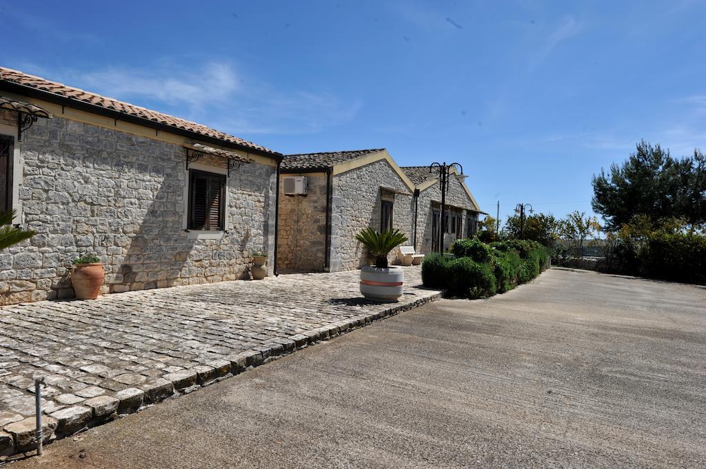 Oasi Di Cava Ispica Villa Pietre Nere San Zagaria Екстериор снимка
