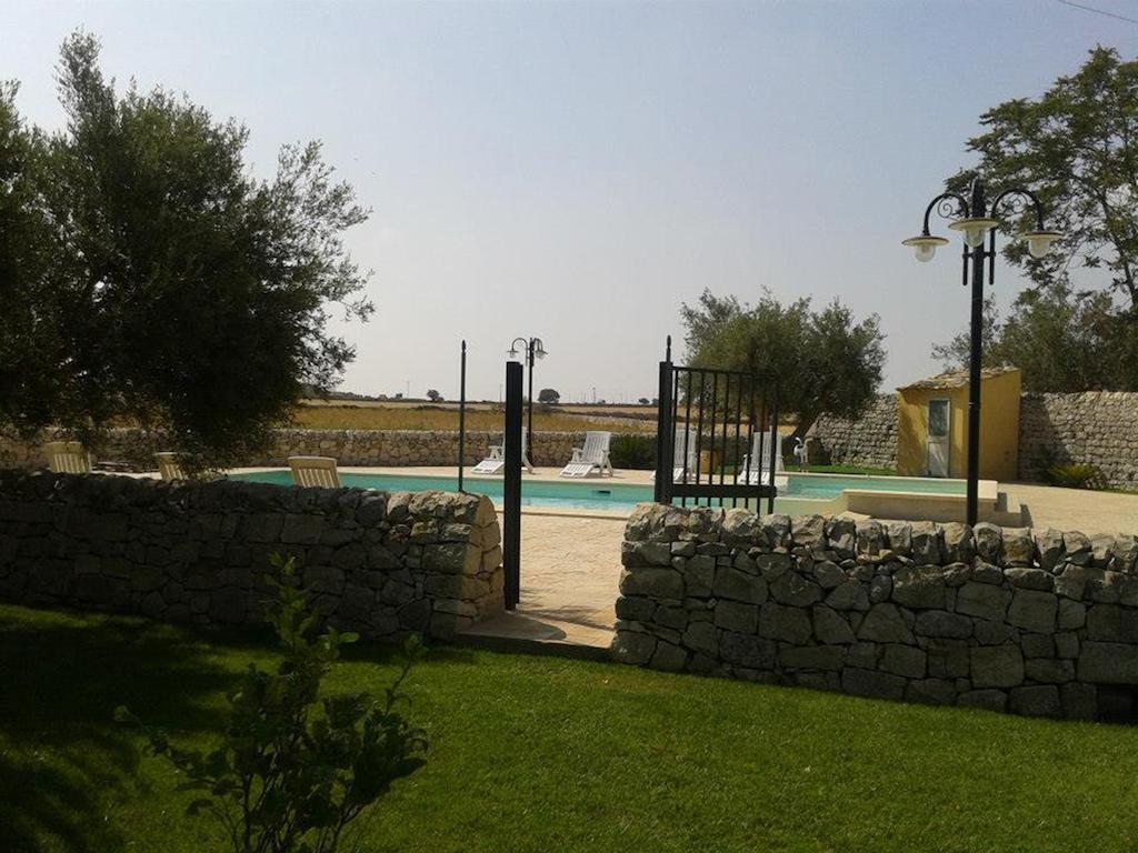 Oasi Di Cava Ispica Villa Pietre Nere San Zagaria Екстериор снимка
