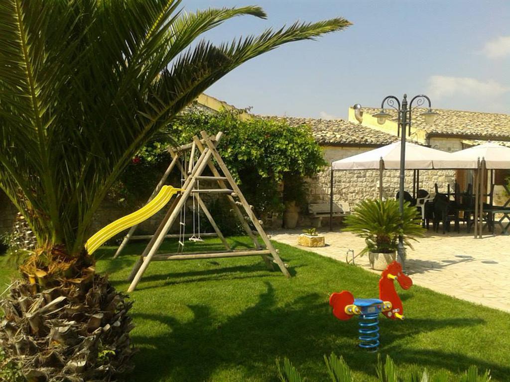 Oasi Di Cava Ispica Villa Pietre Nere San Zagaria Екстериор снимка
